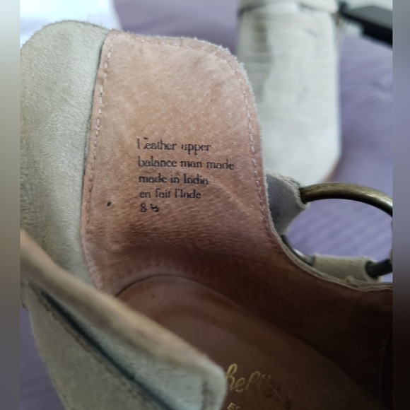 Seychelles Impossible Sand Suede Leather Ankle Booties - Picture 5 of 5